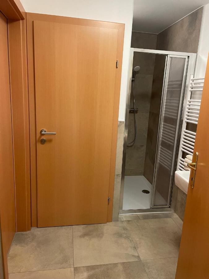 Ferienwohnungen Panorama Harrys Bike Tours Villach Exterior foto